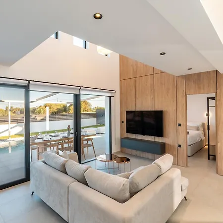 D&r Boutique R * Gennadi