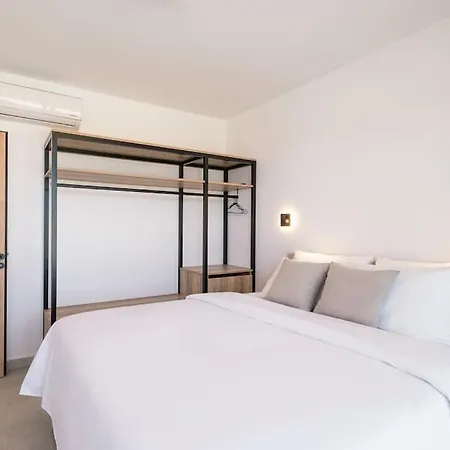 D&r Boutique R Villa Gennadi
